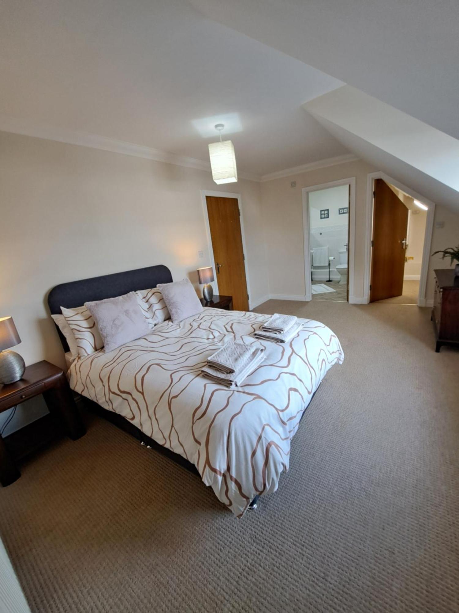 The Elms Apartments Ramsey Isle Of Man Uk Bagian luar foto